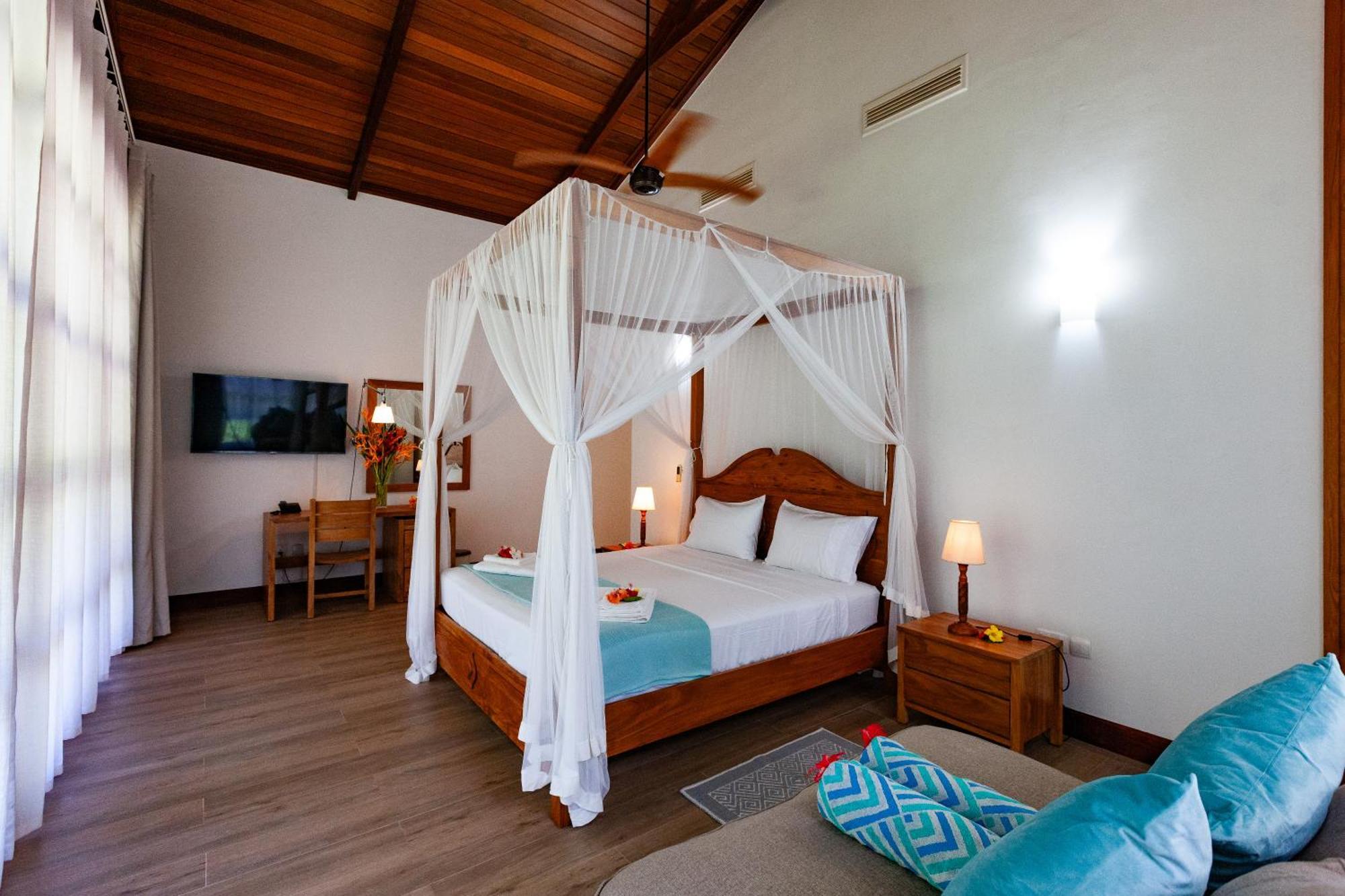 Anse Lazio Lodge Kültér fotó